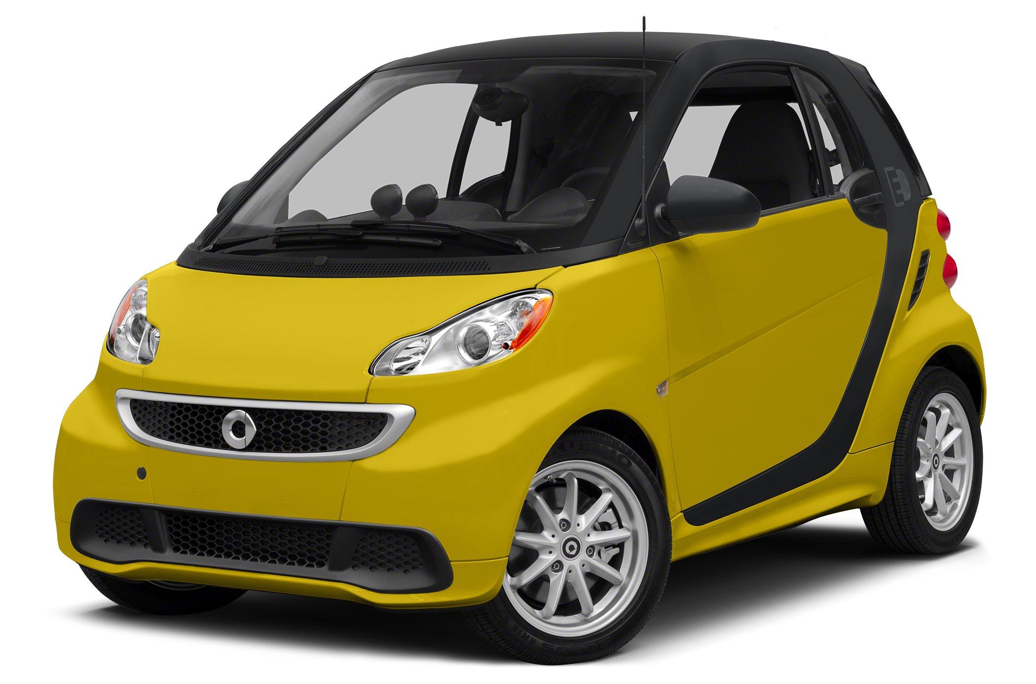 Картинки смарт. 2014 Smart Fortwo Electric Drive. Used 2015 Smart Fortwo Electric. Мерседес смарт значок. Smart Fortwo Electric на белом фоне.